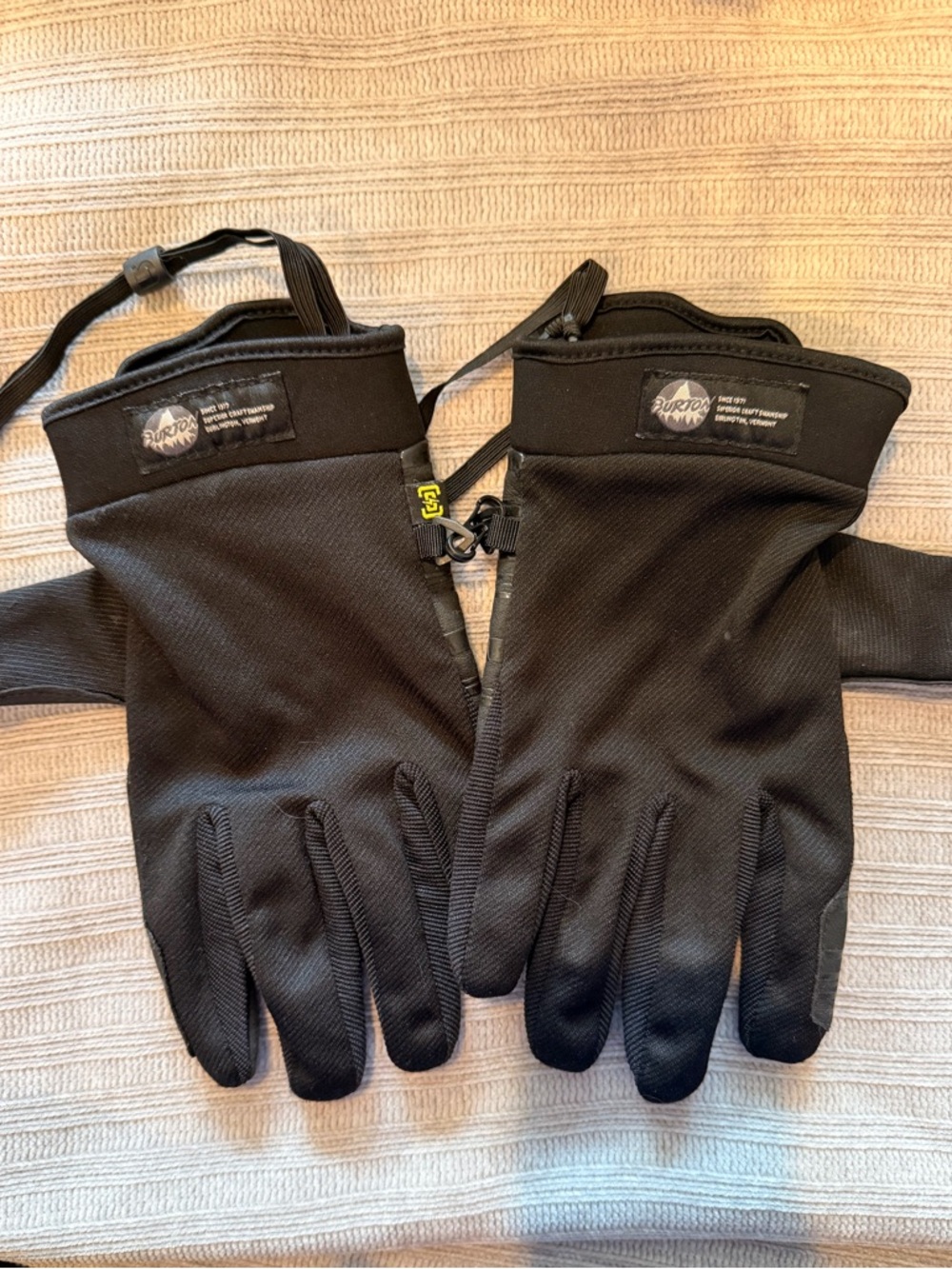 Burton Men’s Black All-Weather Grip Gloves